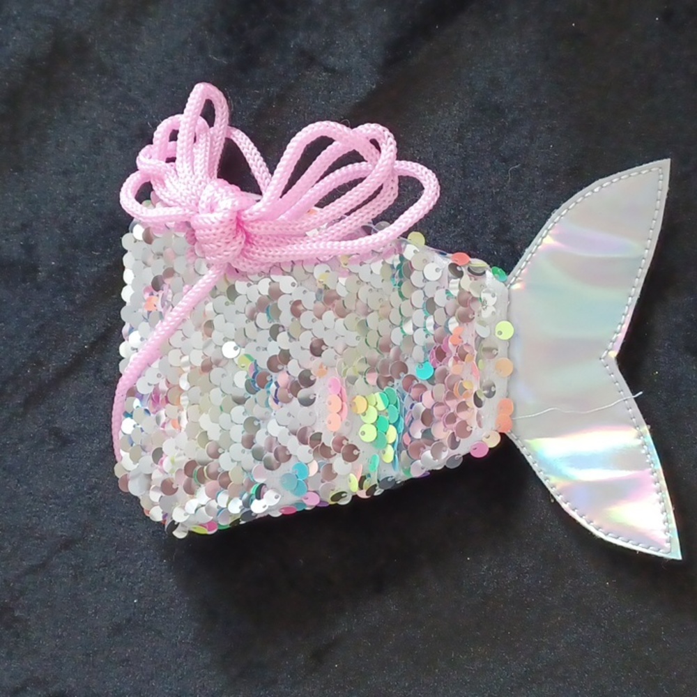 ⭐️3 For $10⭐️Mermaid tail sequined purse RAINBOW/SILVER/PINK - Picture 3 of 3